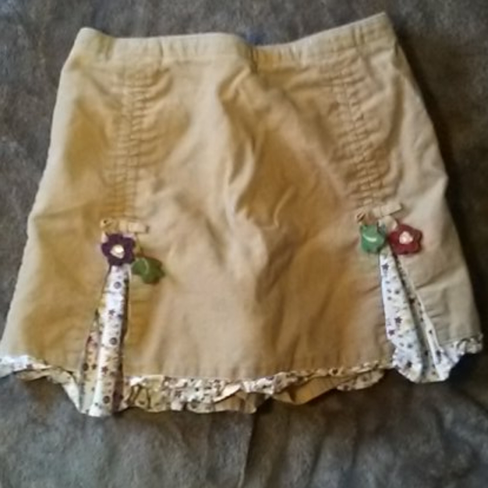 Skort